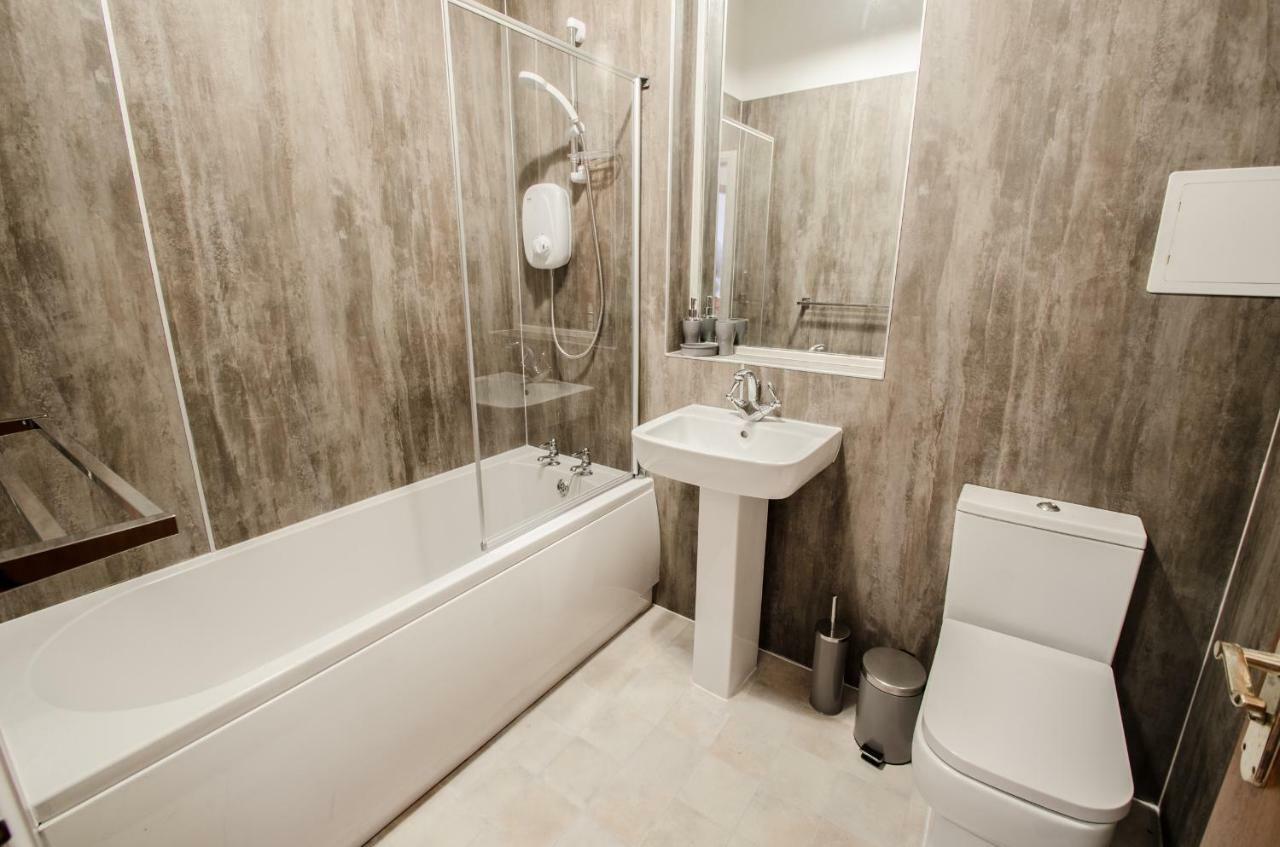 City Centre Orange Apartments Bastille Абърдийн Екстериор снимка